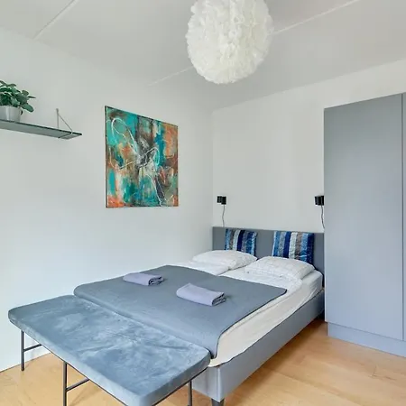 Modern Family In Local Area Apartment *