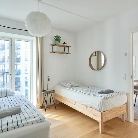 Apartment Modern Family In Local Area